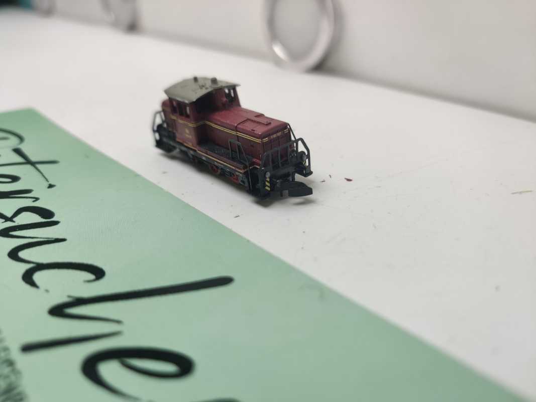 Mini Club / Märklin Z DC 81564 / V60 Diesellok / Analog / Rot