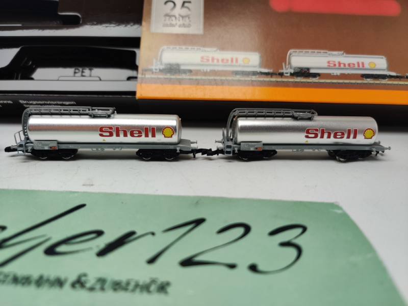 Märklin Z DC 82201 Güterwagen Set / 3 Kesselwagen Shell / SBB / E615 / OVP