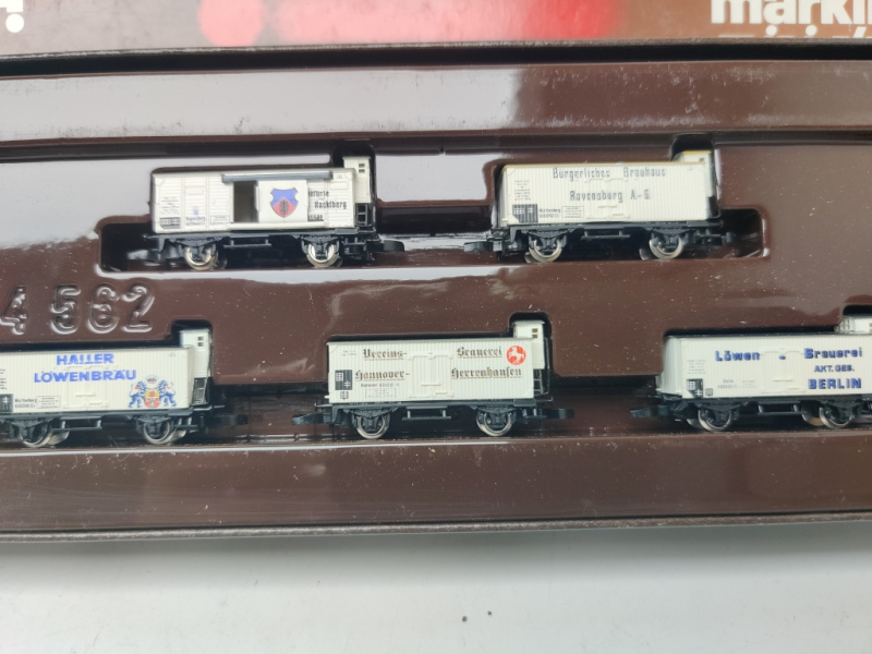 Märklin Z DC 8645 /  5-teiliges Güterwagen-Set „Alte Brauereien“ / Ep. I  / Länderbahn-Bauart / OVP