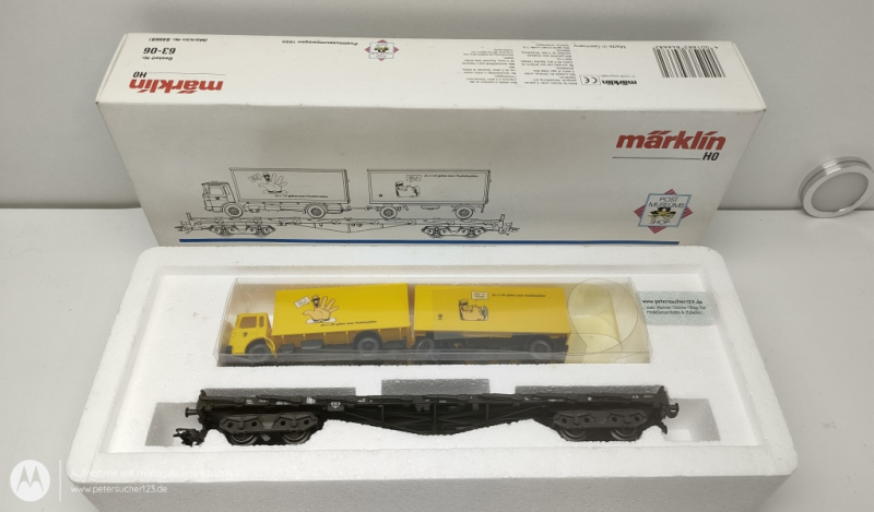 Märklin H0 AC 84668 Flachwagen Koffer-LKW / NEM / OVP