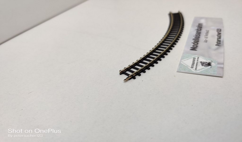 Märklin Mini-Club Z DC 8510 gebogenes Gleis / R 145 mm