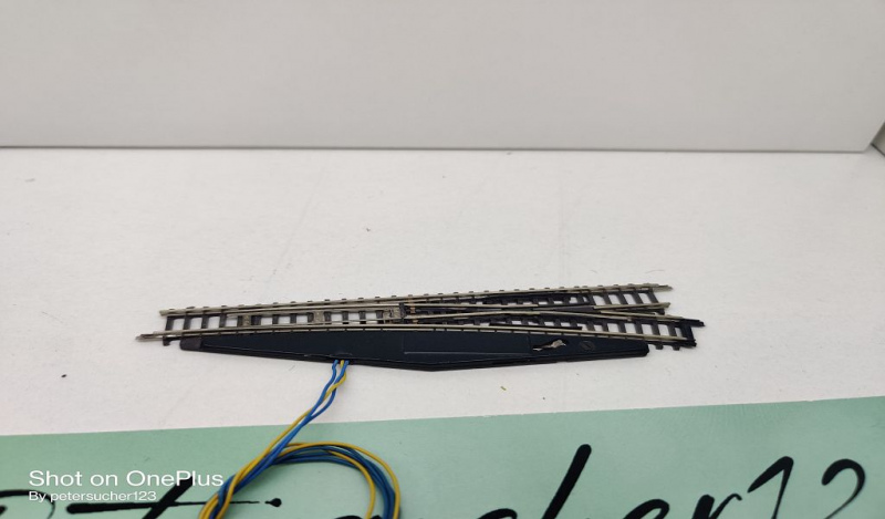 Märklin Mini-Club Z DC 8563 elektr. magn. Weiche / rechts / L 110 mm