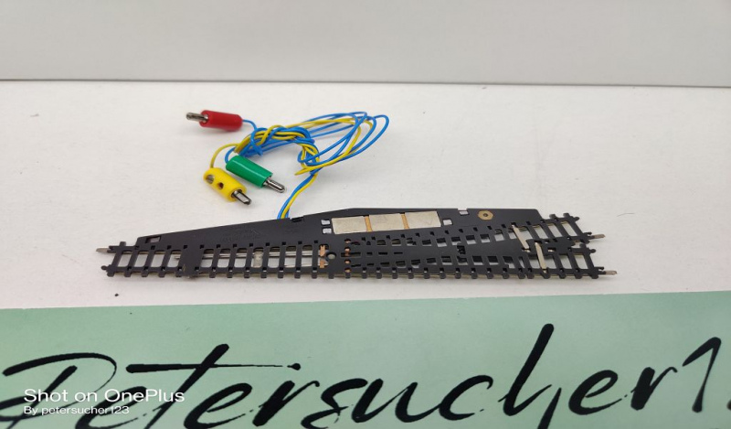 Märklin Mini-Club Z DC 8563 elektr. magn. Weiche / rechts / L 110 mm / aus Start-Set