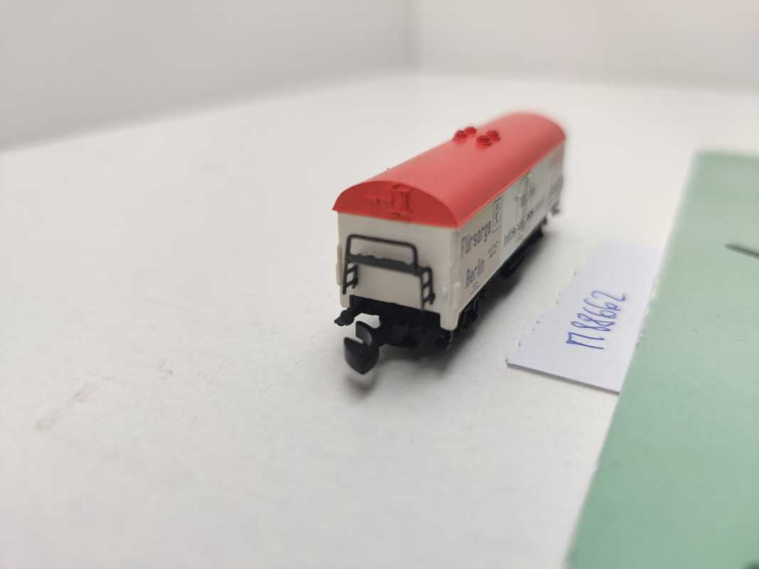 Märklin Z DC 8600 Kühlwagen "Int. Spielw. Messe Nürnberg 2003"