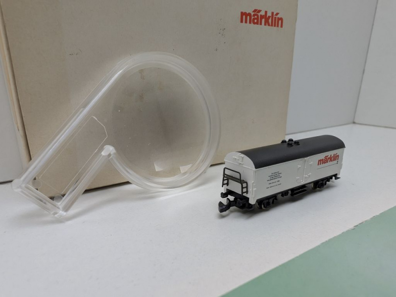 Märklin Z DC 8600.1985.90 Kühlwagen "Märklin" / Jahresw. 85-86 / Ichqrs377 / OVP