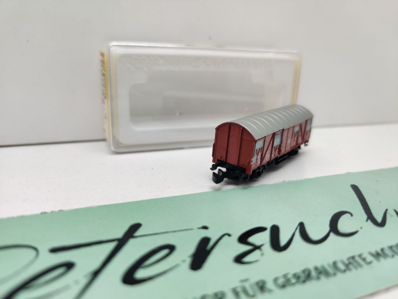 Märklin Z DC 8605 gedeckter Güterwagen Gbrs253 / DB / OVP