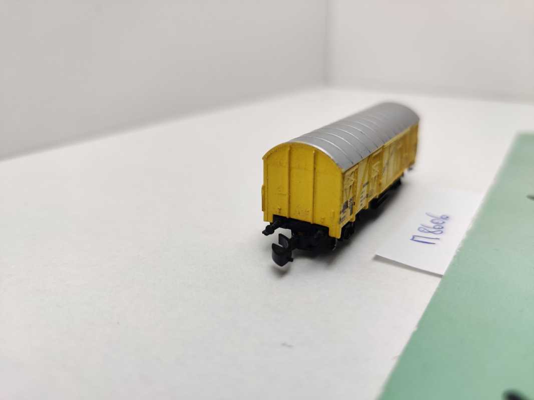 Märklin Z DC 8606 gedeckter Güterwagen "Bananen" Ibbis / DB