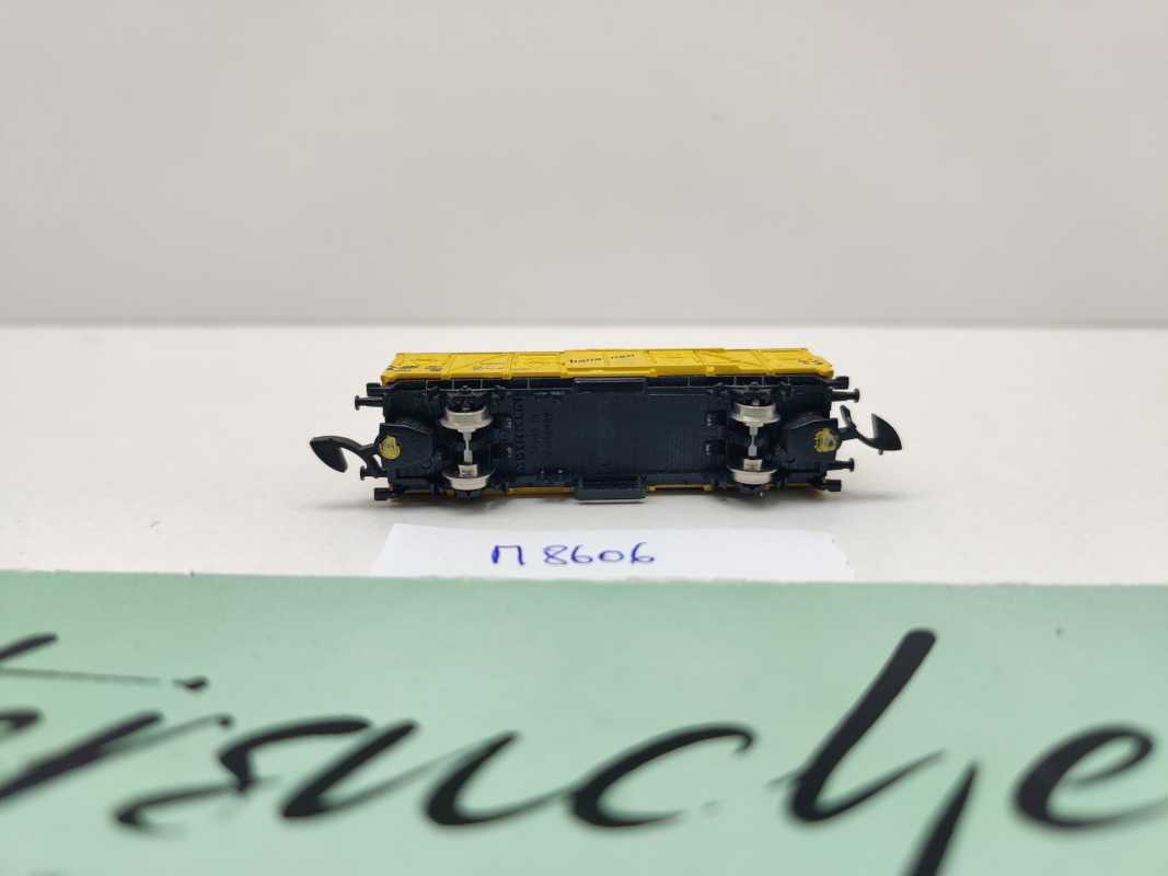 Märklin Z DC 8606 gedeckter Güterwagen "Bananen" Ibbis / DB