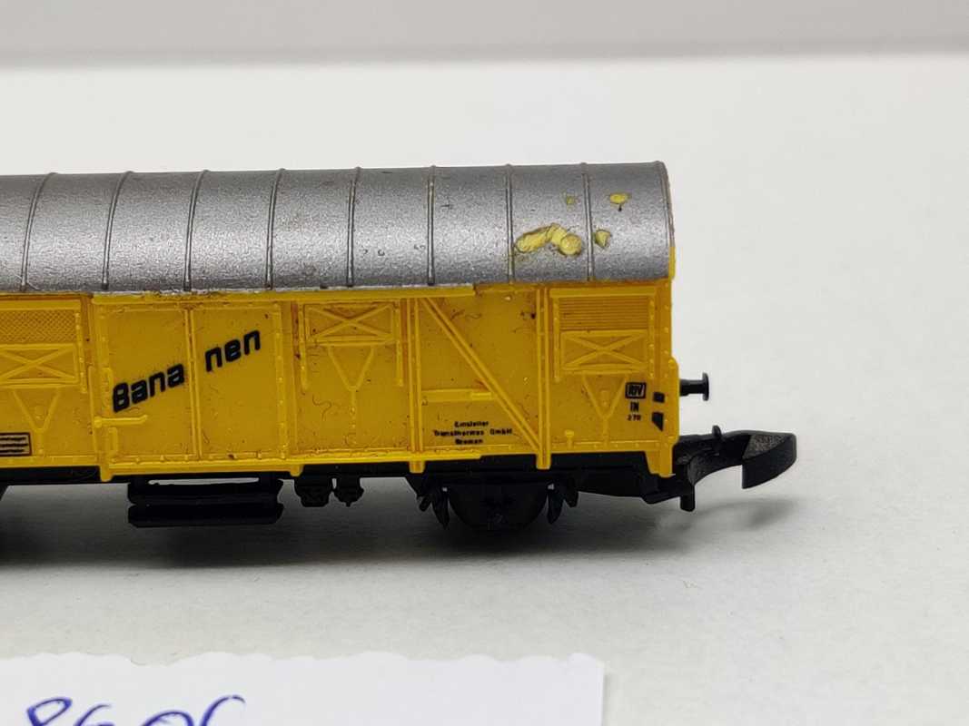 Märklin Z DC 8606 (2) gedeckter Güterwagen "Bananen" Ibbis / DB