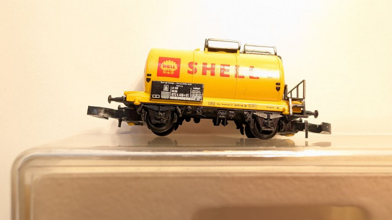 Märklin Z DC 8611 Kesselwagen "SHELL" / [P] / Privatwagen / OVP