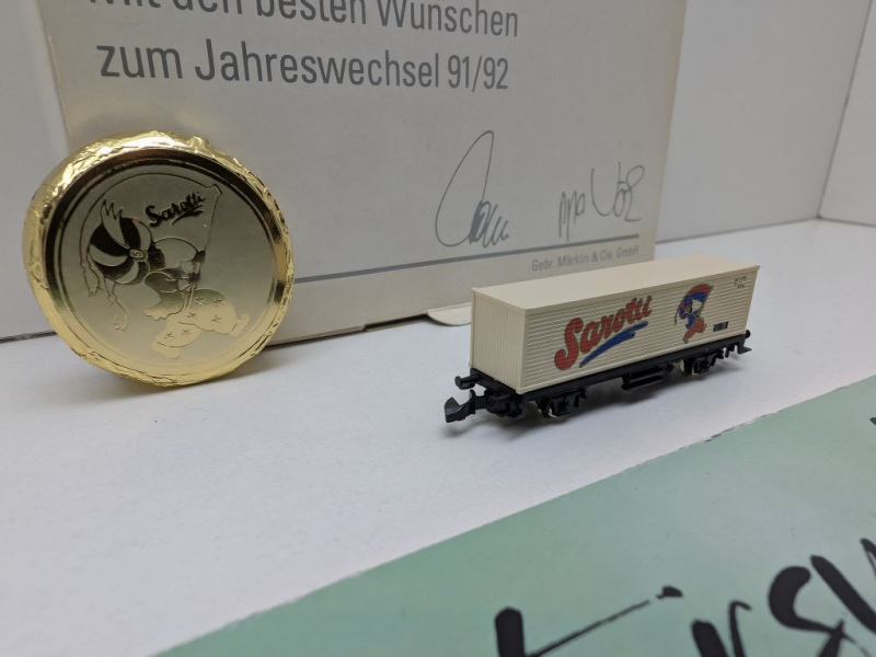 Märklin Z DC 8615.1991.90 Containerwagen "Sarotti" / Jahresw. 91/92 / DB / OVP