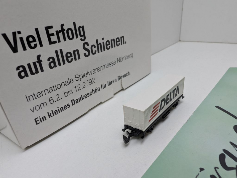 Märklin Z DC 8617 Containerwagen "Delta" / Messe NBG '92 / OVP