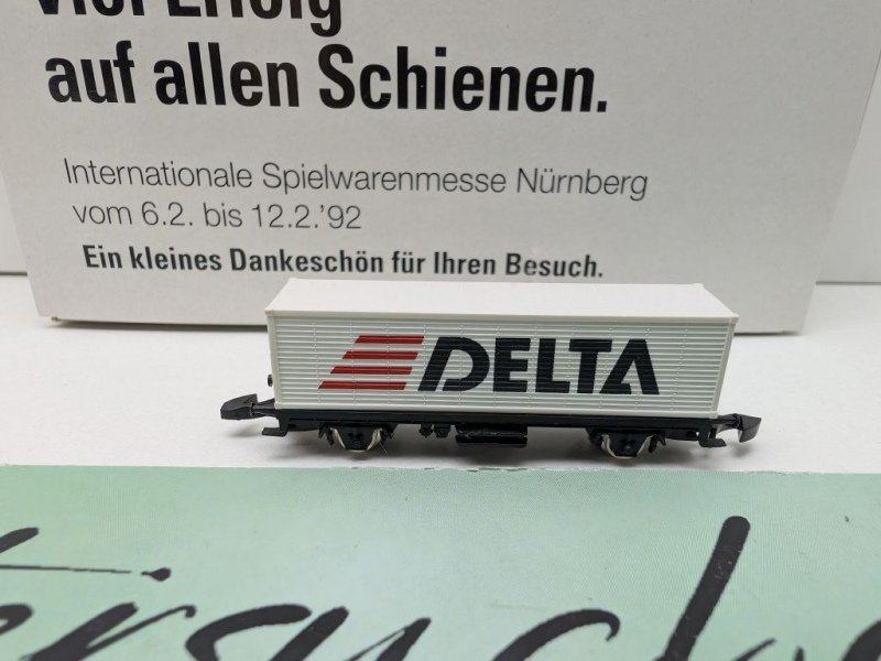 Märklin Z DC 8617 Containerwagen "Delta" / Messe NBG '92 / OVP