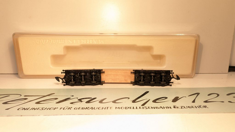 Märklin Z DC 8619 Langholzwagen / zweiteilig, mit Kantholz beladen / OVP