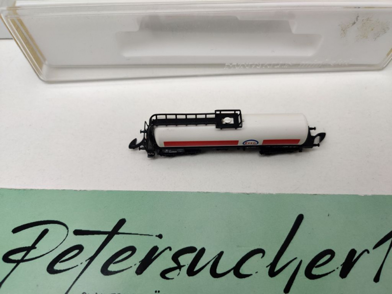 Märklin Z DC 8626 Mineralöl-Kesselwagen weiß "ESSO" [P] / DB / OVP