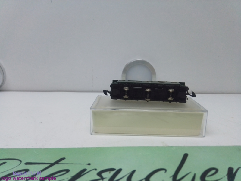 Märklin Z DC 8706 Personenwagen / Donnerbüchse 1. + 2.Kl. / Grün / DB / OVP