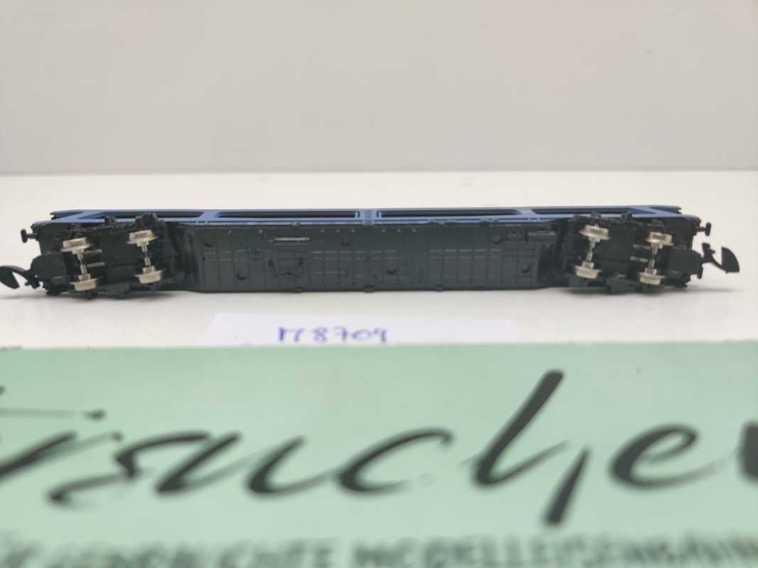 Märklin Z DC 8709 Reisezug-Autotransportwagen DDm915 / ohne Autos / DB