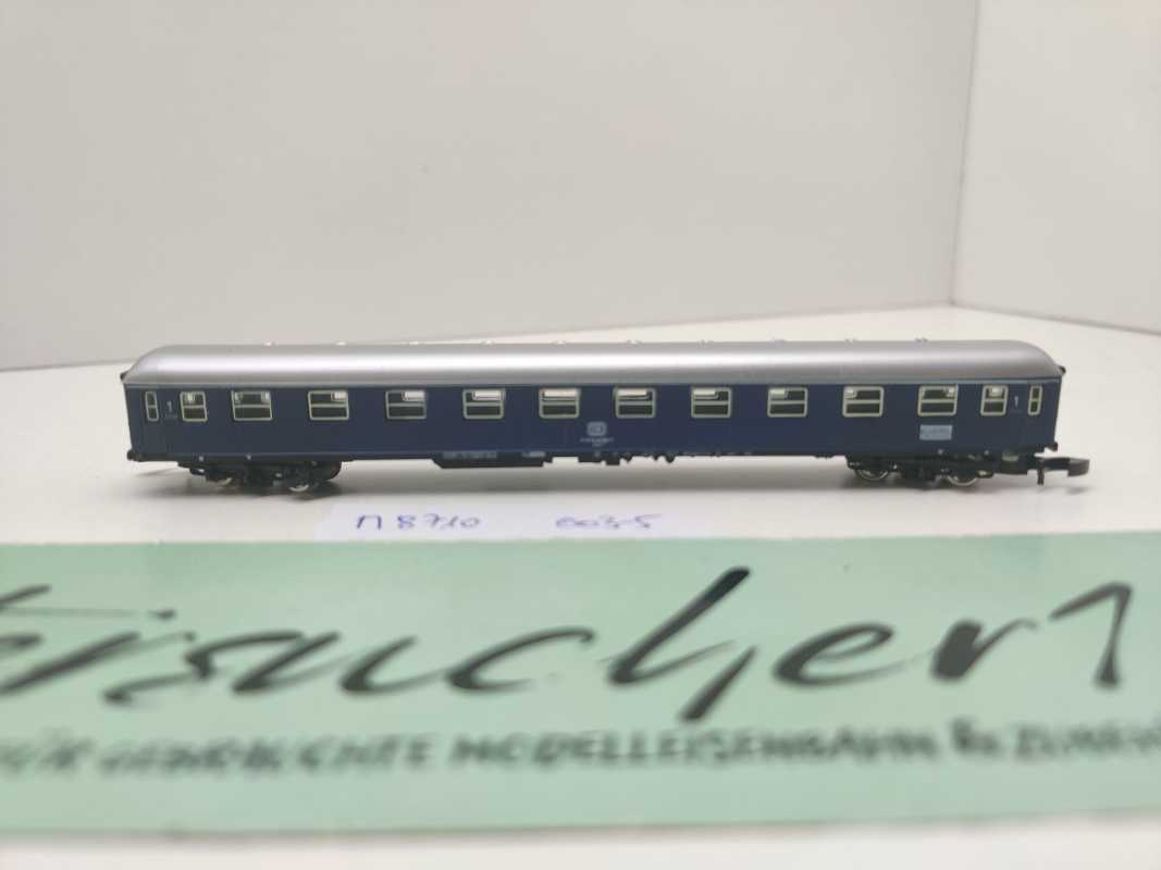Märklin Z DC 8710 D-Zug Abteilwagen 1.Kl Aüm203 / DB