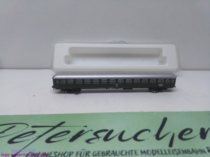 Märklin Z DC 8711 Schnellzugwagen 2.Kl. / Grün / DB / OVP