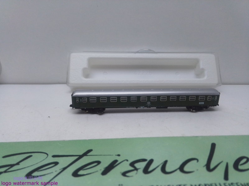 Märklin Z DC 8711 Schnellzugwagen 2.Kl. / Grün / DB / OVP
