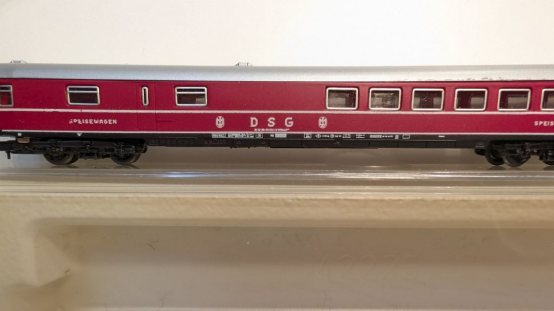 Märklin Z DC 8713 D-Zug Speisewagen "DSG" / WRmh 132 / DB / OVP