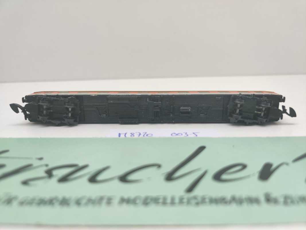 Märklin Z DC 8720 D-Zug Wagen 1.Kl Aüm203 / Pop-Farbe / DB