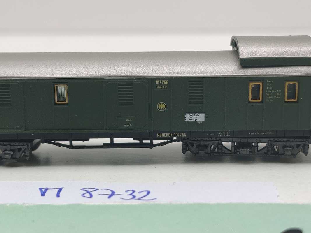 Märklin Z DC 8732 D-Zug Gepäckwagen Pw4übay / DRG