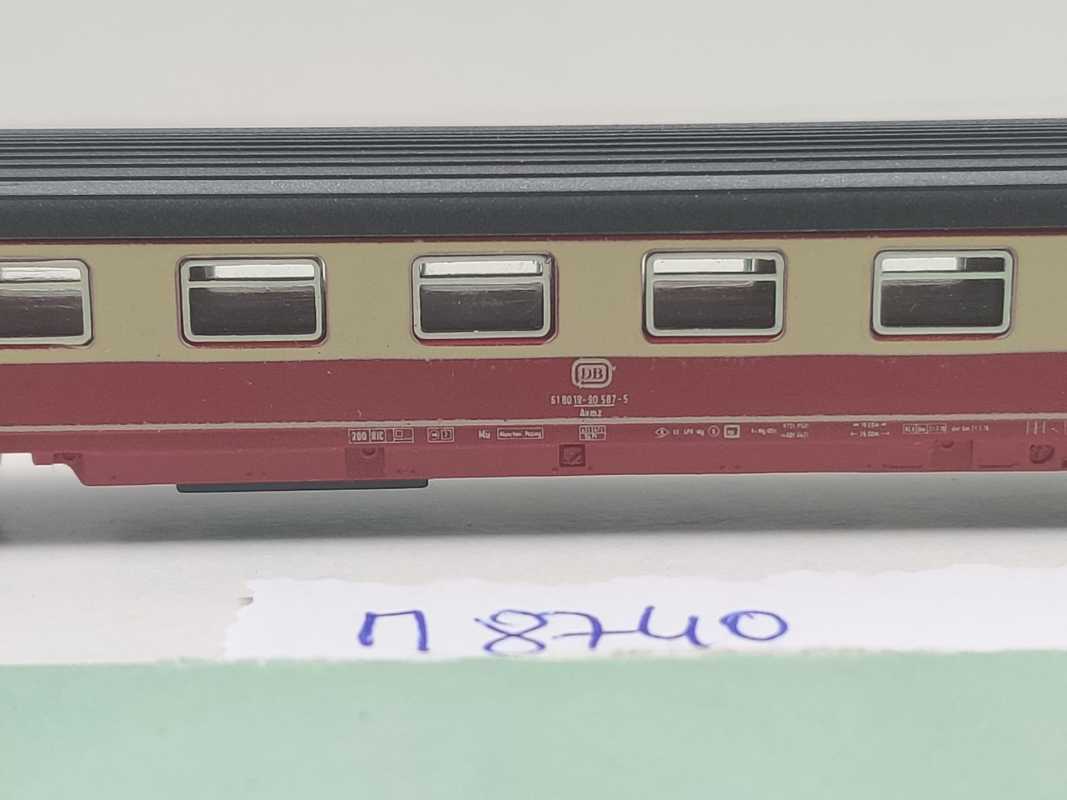 Märklin Z DC 8740 Schnellzug Abteilwagen 1.Kl Avmz / DB