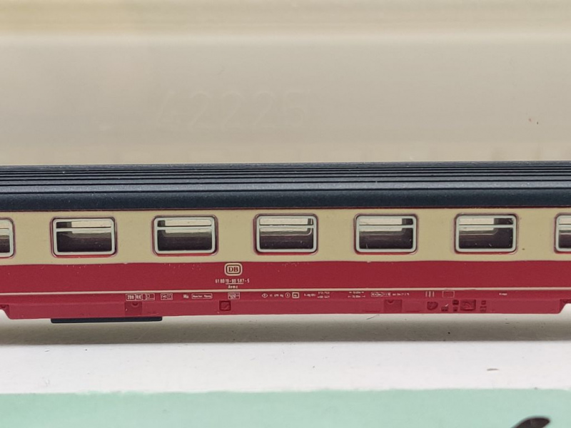 Märklin Z DC 8740 Schnellzug Abteilwagen 1.Kl Avmz / DB / OVP