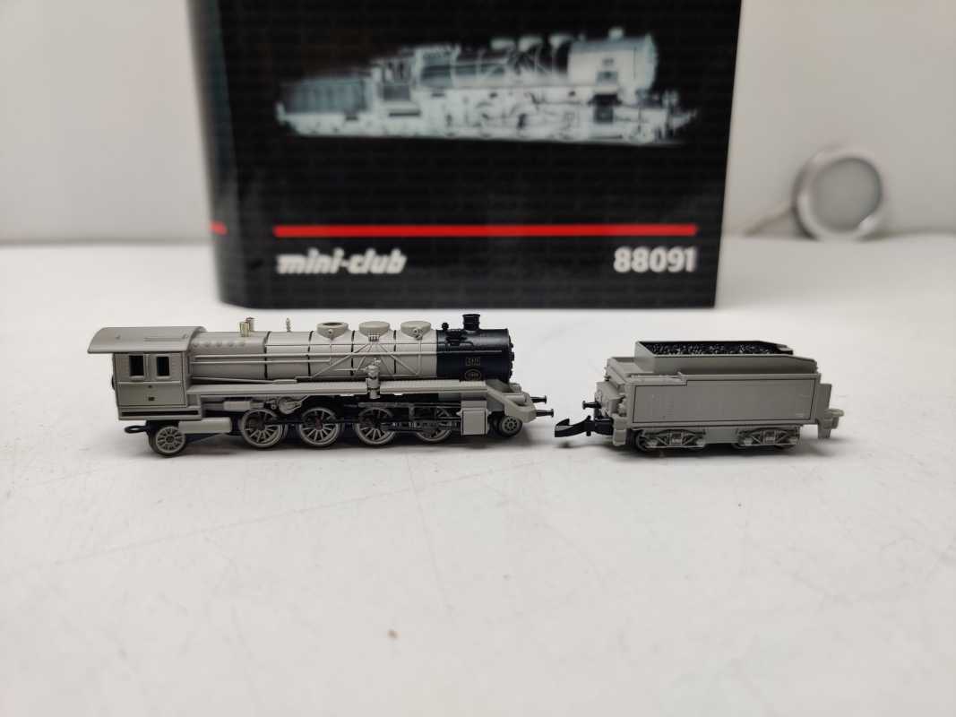 MÄRKLIN Z DC 88091 / schwere Schlepptender-Dampflokomotive / Gattung P 10 / KPEV / späteren BR 39 / OVP