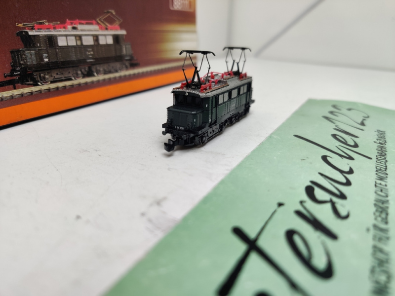 Mini Club / Märklin Z DC 88111 /  E44 Elektrische Personenzuglokomotive / Analog / DRG / OVP