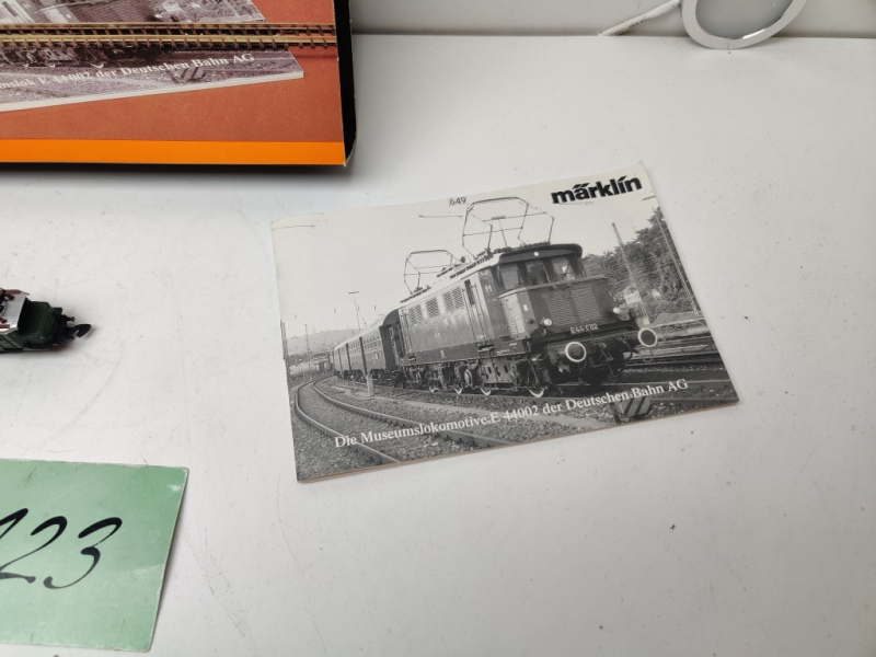 Märklin Z DC 8813 Elektrolokomotive E-Lok / DB / E44 002 / OVP
