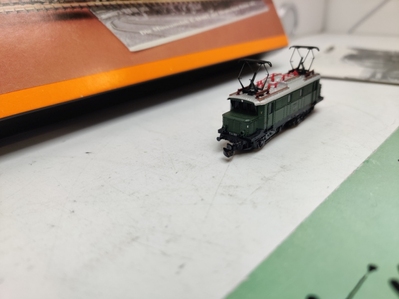 Märklin Z DC 8813 Elektrolokomotive E-Lok / DB / E44 002 / OVP