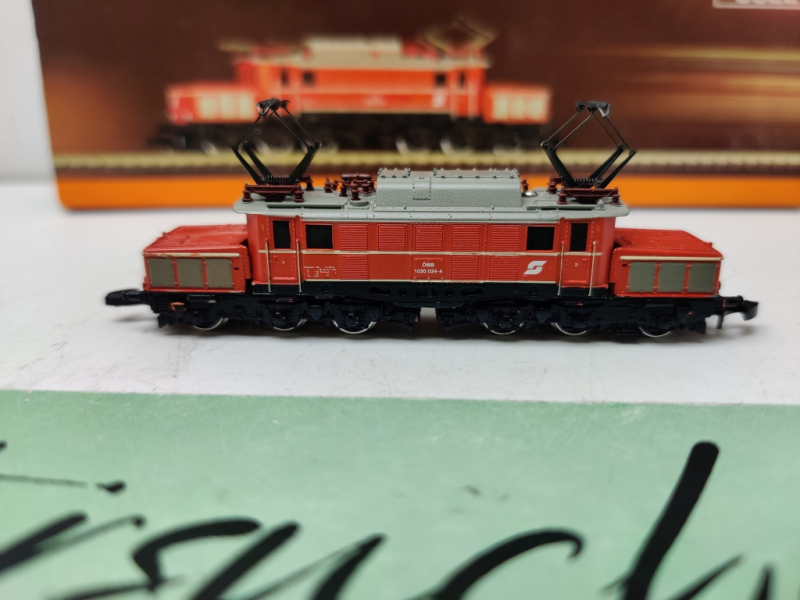 Märklin Z DC 88221 / E 94 / Schwere Elektro-Güterzuglokomotive / Analog / DB / Ep.III / OVP