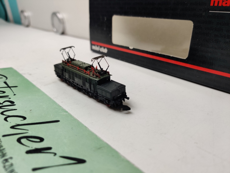 Märklin Z DC 88224 Schwere Elektro-Güterzuglokomotive / Baureihe E 94 / Deutsches Krokodil / Analog / OVP
