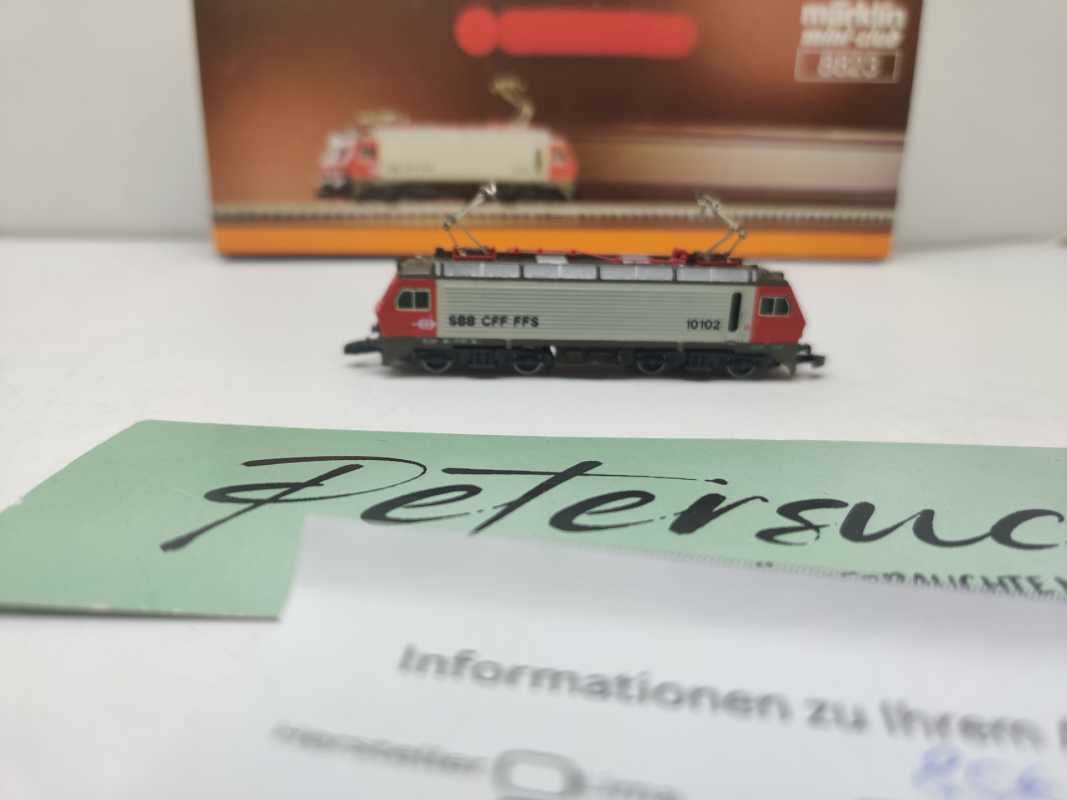 Märklin Mini Club Z DC 8823 / Elektrolokomotive BR Re 4/4 IV / SBB / Rot / Analog / OVP