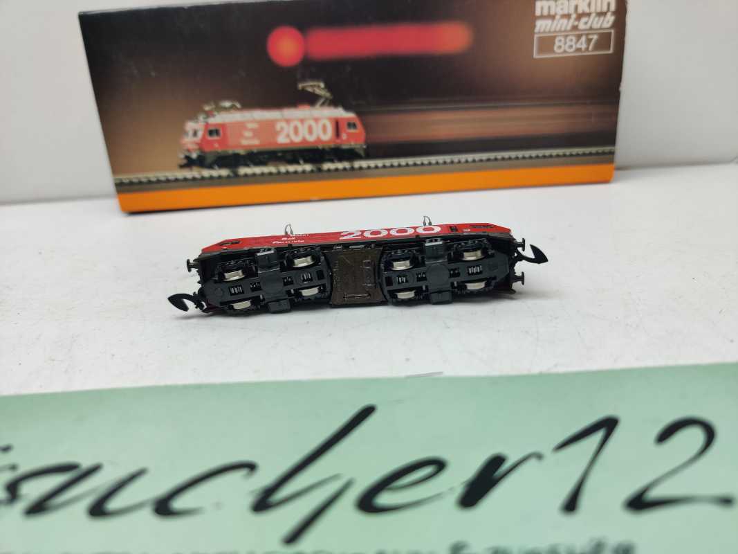 Märklin Z DC 8847 Schweizer Elektrolokomotive der Serie Re 4/4 IV / SBB / OVP
