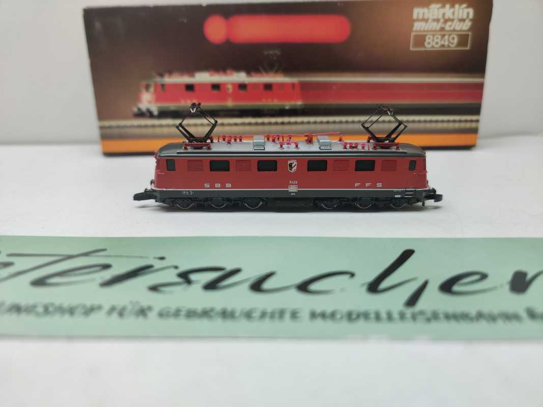 Märklin Mini Club Z DC 8849 / Schwere SBB Ae 6/6 (Städtelokomotive) 11429  / Rot / Analog / OVP