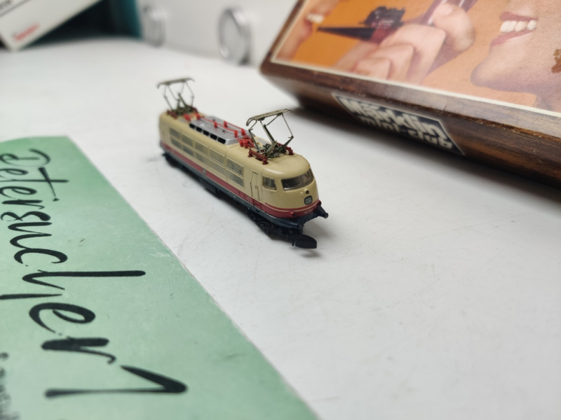 Märklin Z DC / 8854 / E-lok / Bastler / Defekt / Analog