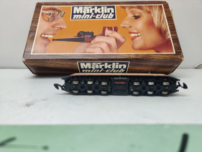 Märklin Z DC / 8854 / E-lok / Bastler / Defekt / Analog