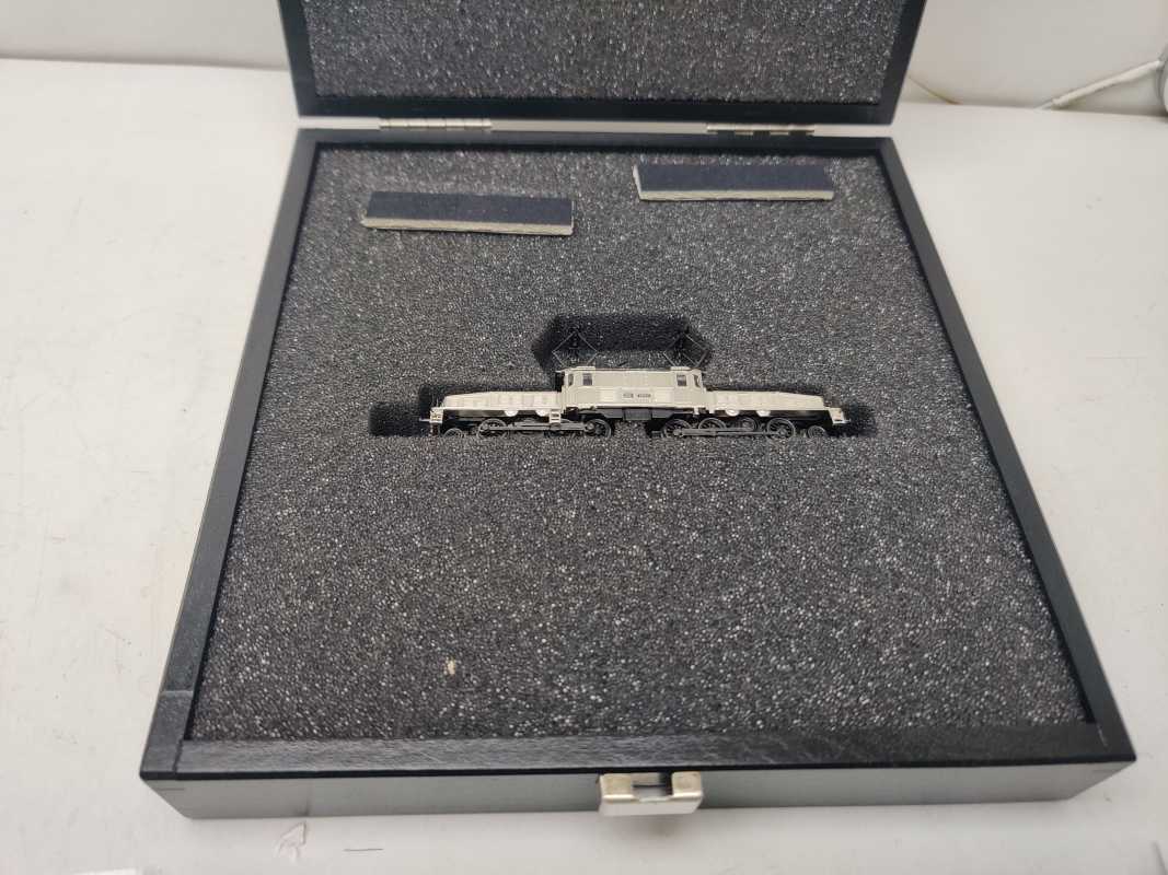 MÄRKLIN Z DC 88569 / Elektrolokomotive Serie Ce 6/8 III "Krokodil" / SBB Sondermodell / Analog / OVP