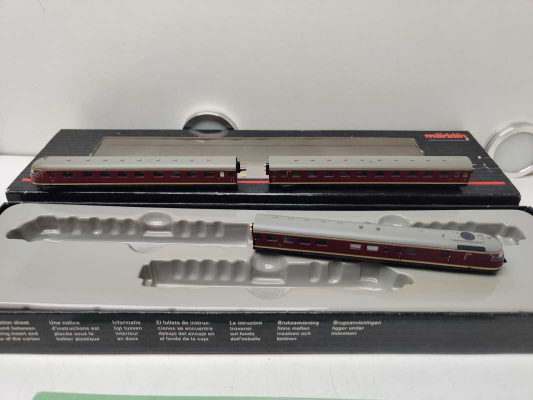 Märklin Z DC / 88720 / dreiteiligen Dieseltriebwagenzug / BR VT 08.5 / DB / Analog / OVP