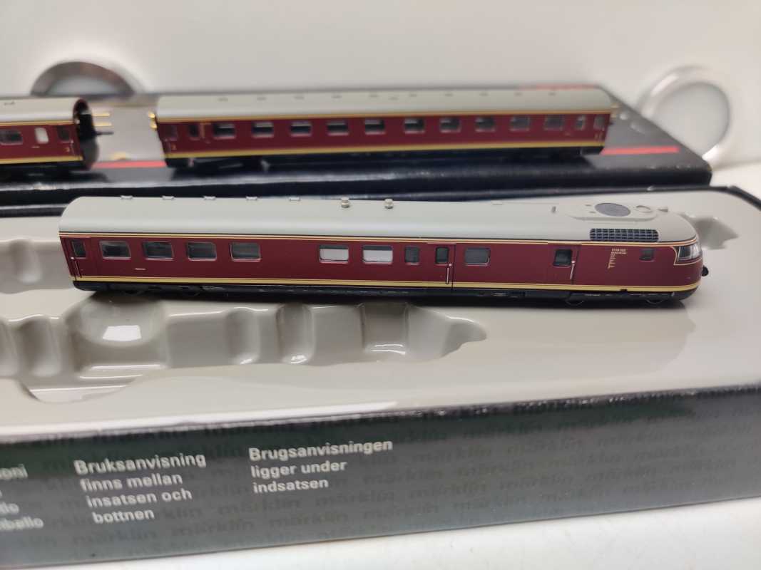 Märklin Z DC / 88720 / dreiteiligen Dieseltriebwagenzug / BR VT 08.5 / DB / Analog / OVP