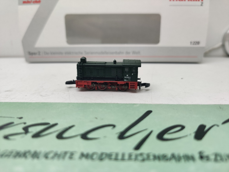 Mini Club / Märklin Z DC 88771 / Diesellokomotive  BR103 (ehemalige V 36) / DR / grün/roter Farbgebung / Ep. IV / Analog / OVP