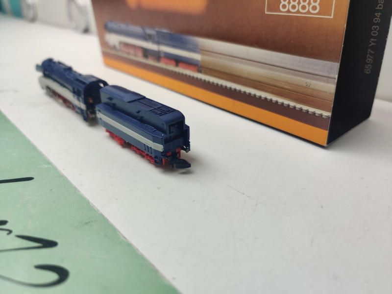 Märklin Z DC 8888 / Dampflokomotive BR10 001 / Analog / OVP
