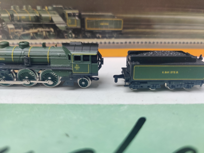 Märklin Z DC 8892 / Schnellzuglokomotive Reihe S 3/6 / K.Bay.Sts.B. / Analog / OVP