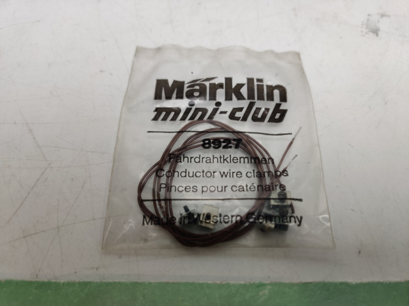 Märklin Mini-Club Z DC 8927 / 5 Klemmen (2 Schraubenklemmen mit Kabel, 3 ohne Kabel) /OVP