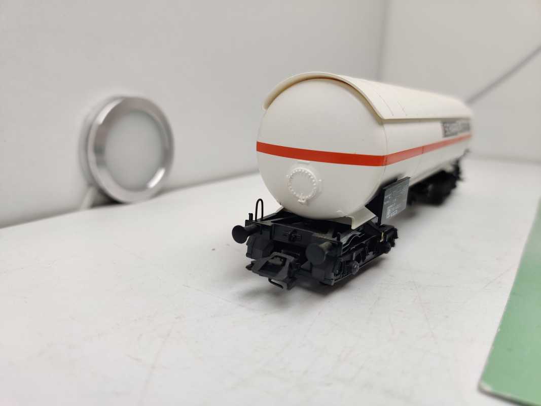 Märklin H0 AC 94106 / 4-Achser Kesselwagen / SCHARR FLÜSSIGGAS / NEM / DB