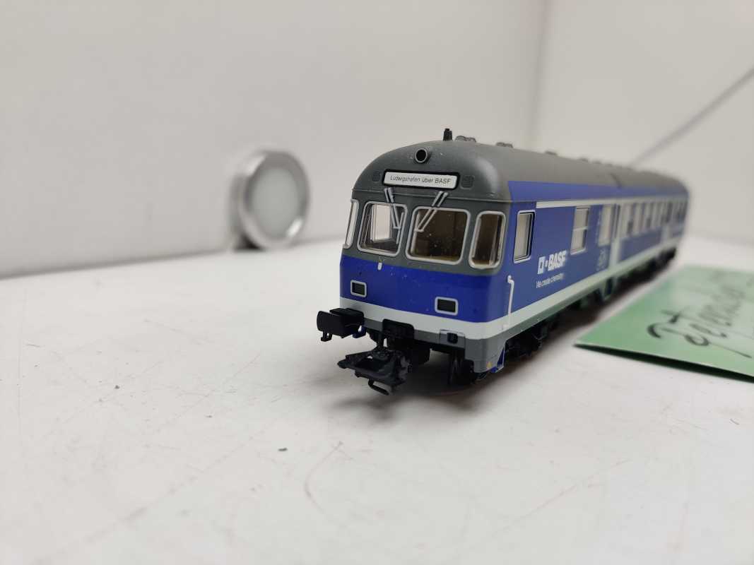 Märklin H0 AC 94438 / Nahverkehrs-Steuerwagen („Silberling“-Bauart) / markanten BASF-blauen Sonderlackierung / NEM