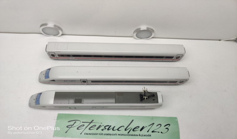 Märklin H0 AC BR402 016-0 ICE / 3-Teilig / DB / Rot / Mfx - Digital / Sound